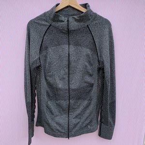 Soho Sport Active Jacket in Gray